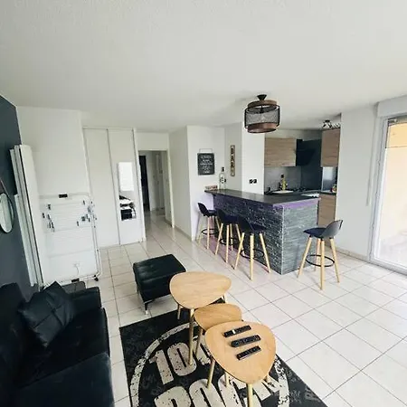 Flat Apartment Millau